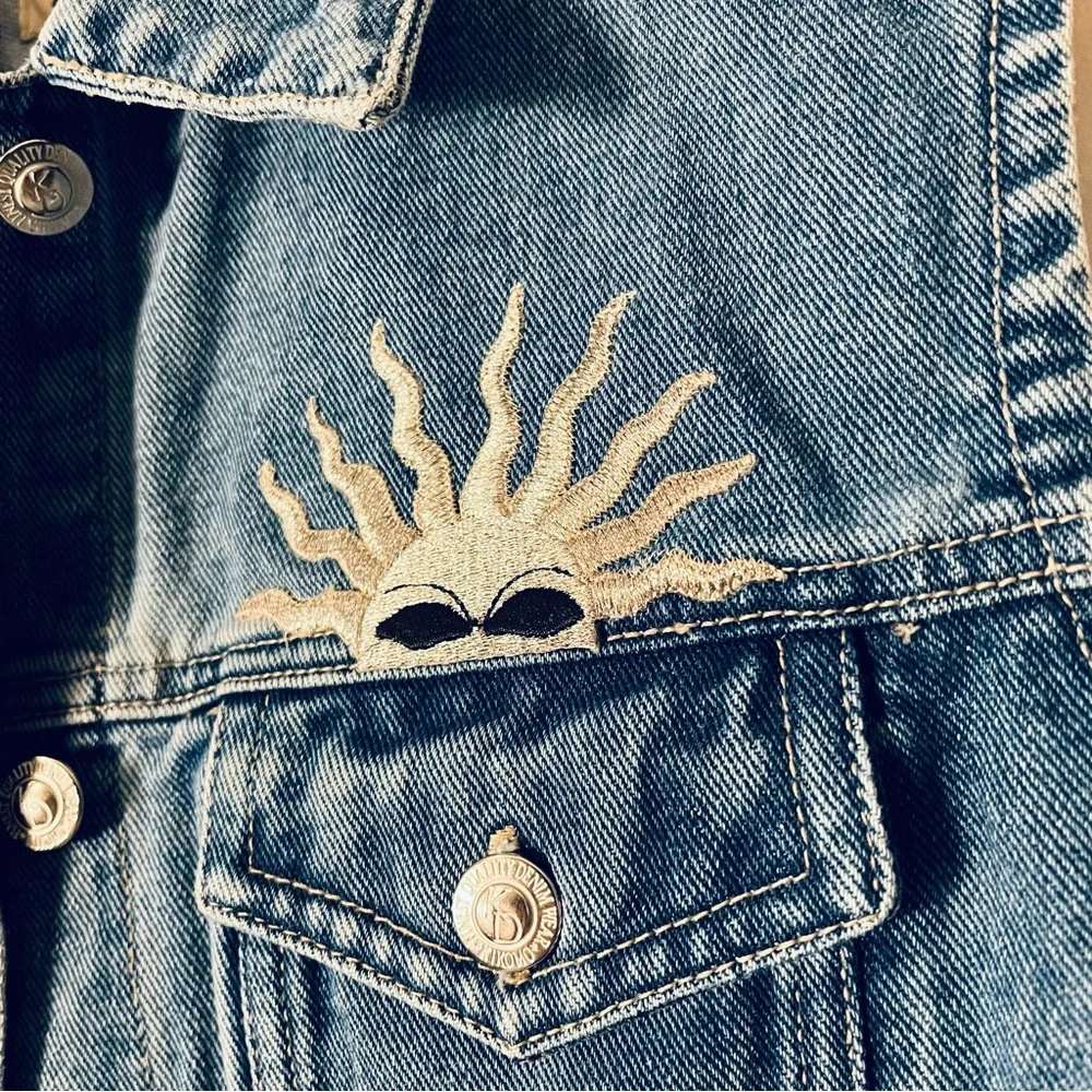 Vintage Cropped Denim Vest KiKoMo Star Sun Embroidery Small - Picture 4 of 7